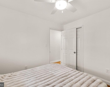 1827 Bank Street - Photo Thumbnail 20