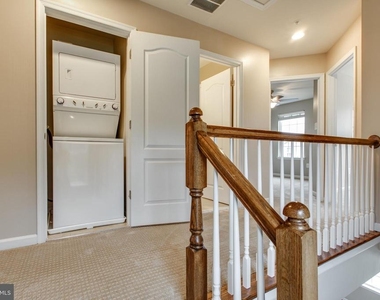 7726 Sentry Terrace - Photo Thumbnail 40