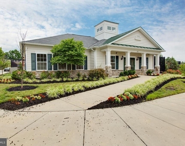 7726 Sentry Terrace - Photo Thumbnail 49