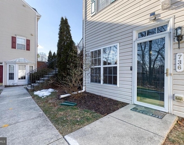 736 Heather Stone Loop - Photo Thumbnail 1
