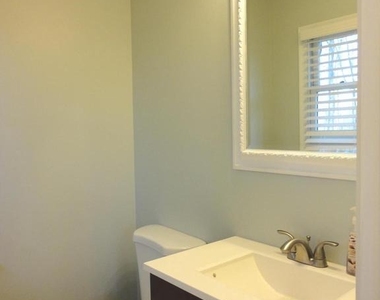 814 Rustic Lane - Photo Thumbnail 34