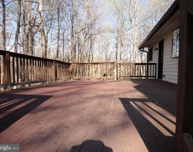 814 Rustic Lane - Photo Thumbnail 6