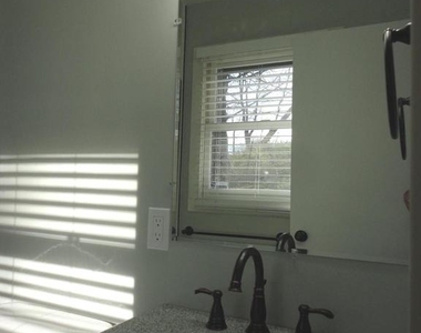 814 Rustic Lane - Photo Thumbnail 45
