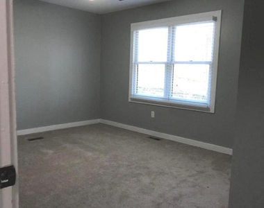 814 Rustic Lane - Photo Thumbnail 54