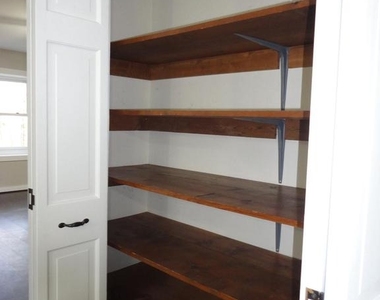 814 Rustic Lane - Photo Thumbnail 22