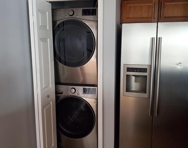 2508 Airy Hill Circle - Photo Thumbnail 2