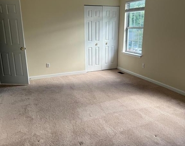 7717 Grace Avenue - Photo Thumbnail 7