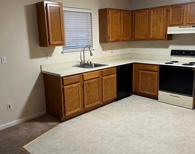 7717 Grace Avenue - Photo Thumbnail 2