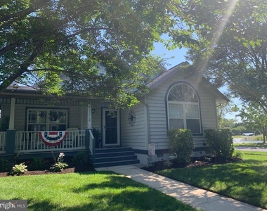 33718 Chatham Way - Photo Thumbnail 1