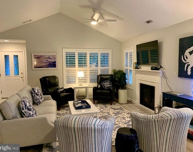 33718 Chatham Way - Photo Thumbnail 15