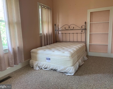 16920 N Main Street - Photo Thumbnail 14