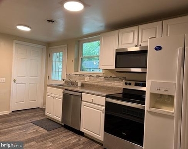 2605 Naamans Road - Photo Thumbnail 1