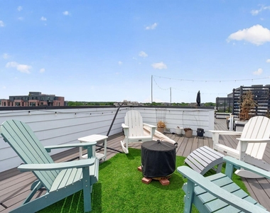 1102 Staples Street Ne - Photo Thumbnail 18