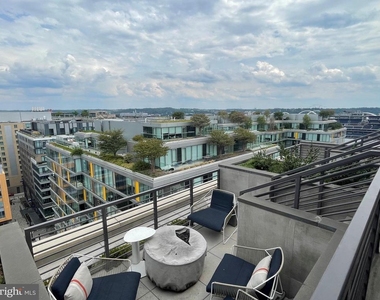 1211 Van Street Se - Photo Thumbnail 22