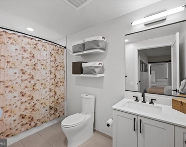 1211 Van Street Se - Photo Thumbnail 11