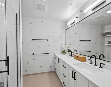 1211 Van Street Se - Photo Thumbnail 16