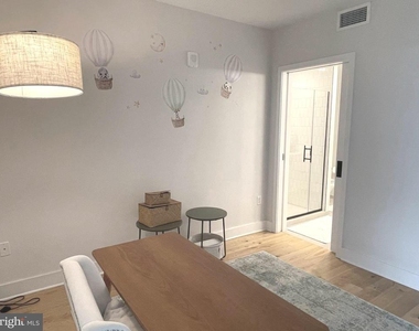 1211 Van Street Se - Photo Thumbnail 13