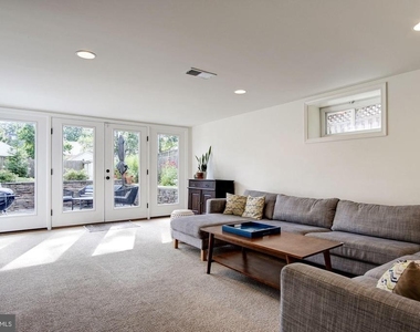 5433 31st Street Nw - Photo Thumbnail 20