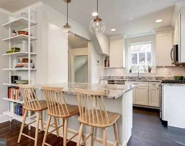 5433 31st Street Nw - Photo Thumbnail 6