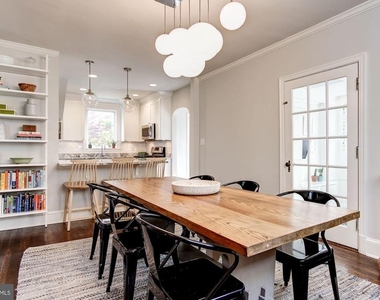 5433 31st Street Nw - Photo Thumbnail 5