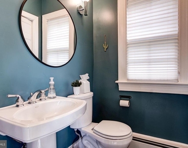 5433 31st Street Nw - Photo Thumbnail 11