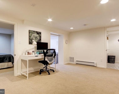 5433 31st Street Nw - Photo Thumbnail 19