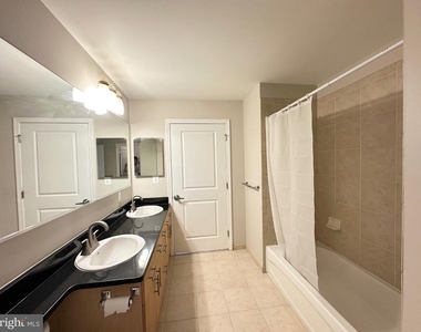715 6th Street Nw - Photo Thumbnail 11