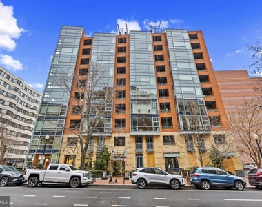 1117 10th Street Nw - Photo Thumbnail 1