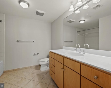 1117 10th Street Nw - Photo Thumbnail 20