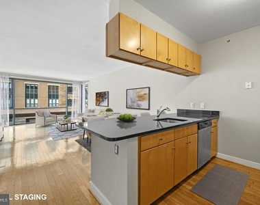 1117 10th Street Nw - Photo Thumbnail 7