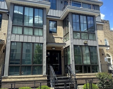 625 Park Road Nw - Photo Thumbnail 1