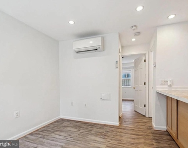 1704 V Street Nw - Photo Thumbnail 4