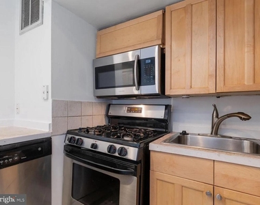 1704 V Street Nw - Photo Thumbnail 2