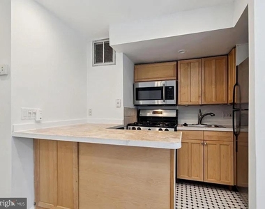 1704 V Street Nw - Photo Thumbnail 1