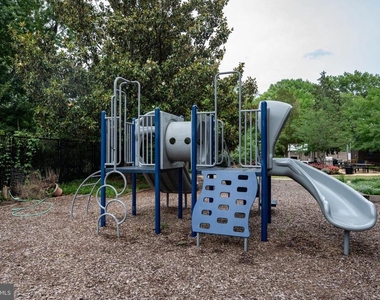 1301 Delaware Avenue Sw - Photo Thumbnail 47