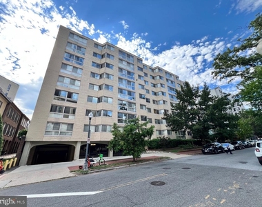 922 24th Street Nw - Photo Thumbnail 30