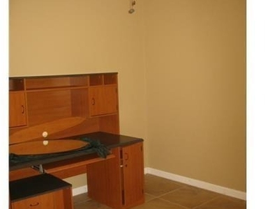 15208 S Flamingo Dr - Photo Thumbnail 5