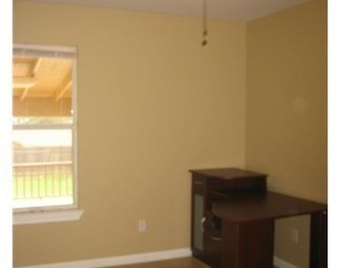 15208 S Flamingo Dr - Photo Thumbnail 6