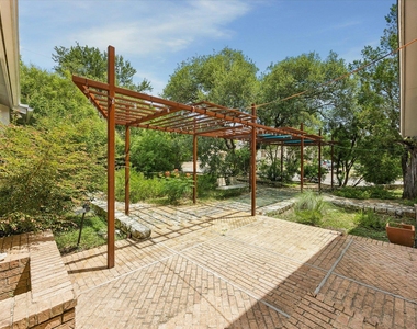 5714 Penny Creek Dr - Photo Thumbnail 20