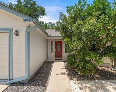 5208 Sioux Ln - Photo Thumbnail 2