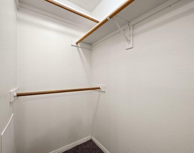 5208 Sioux Ln - Photo Thumbnail 27