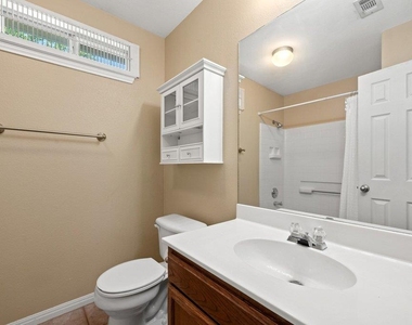 5208 Sioux Ln - Photo Thumbnail 18