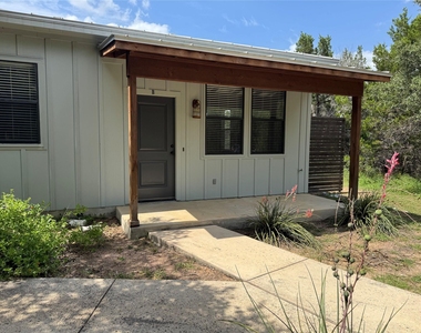 290 Hugo Rd - Photo Thumbnail 1