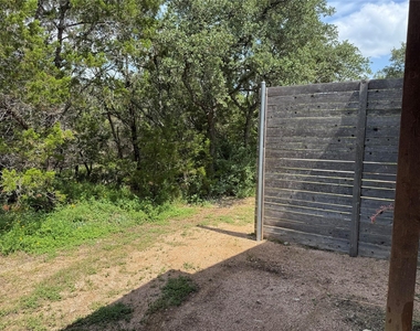 290 Hugo Rd - Photo Thumbnail 19