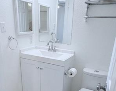 2500 Burleson Rd - Photo Thumbnail 4