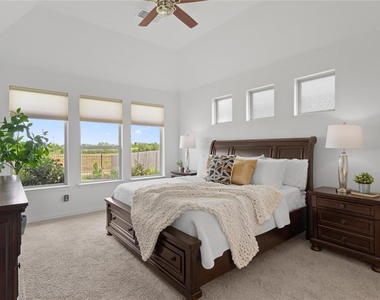13517 William Tyler Way - Photo Thumbnail 12