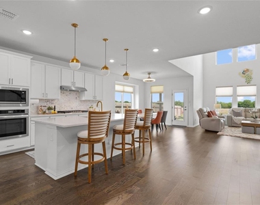 13517 William Tyler Way - Photo Thumbnail 5