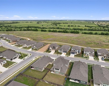 13517 William Tyler Way - Photo Thumbnail 31