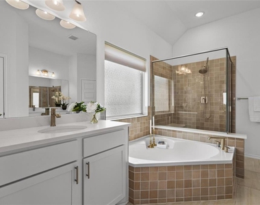 13517 William Tyler Way - Photo Thumbnail 13