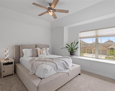 13517 William Tyler Way - Photo Thumbnail 21